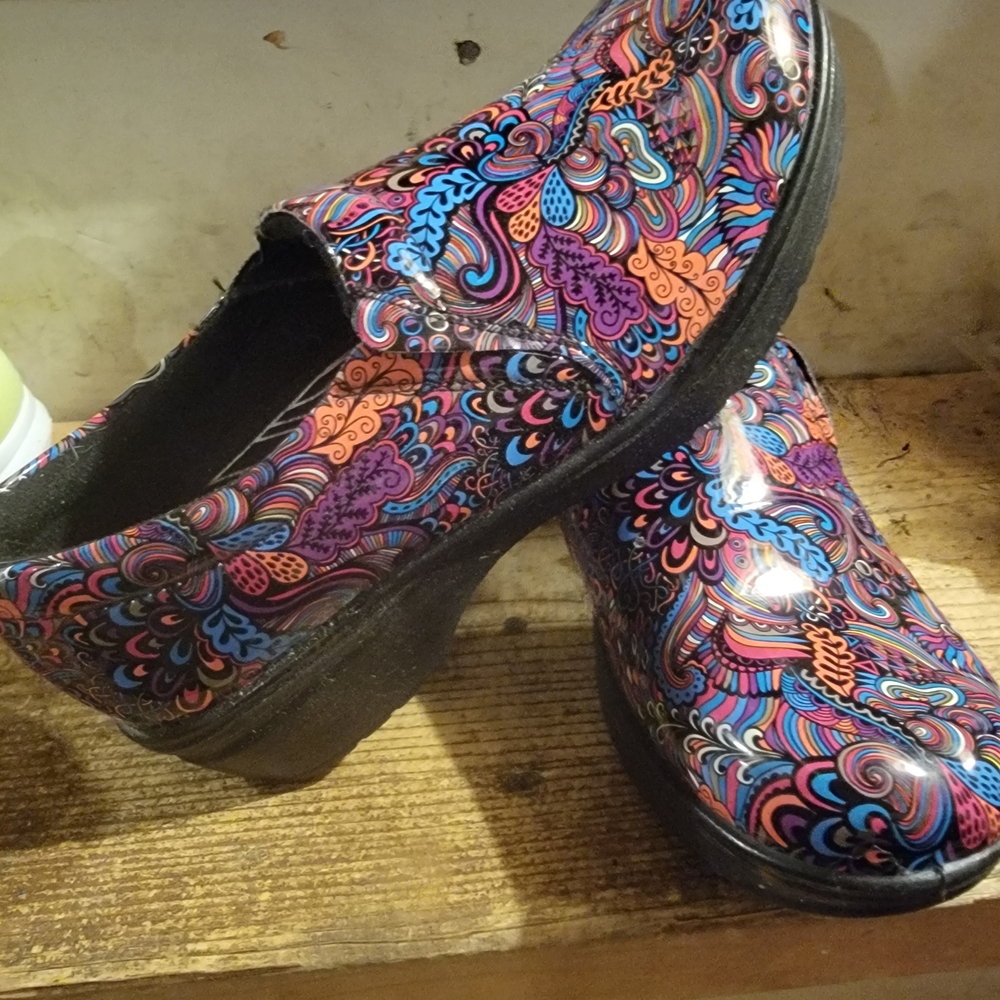 Colorful Patterned Women's Shoes